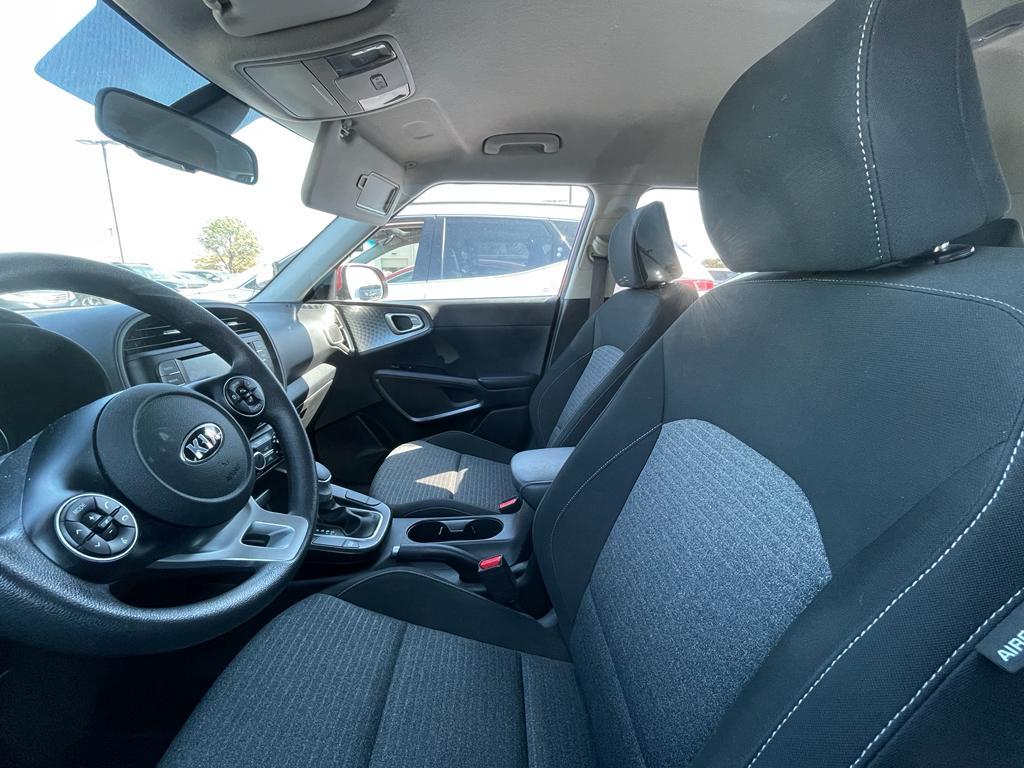 used 2021 Kia Soul car, priced at $16,096