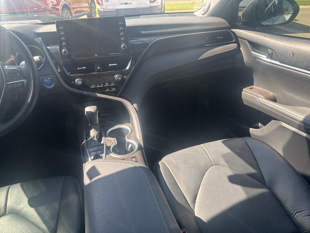 used 2023 Toyota Camry Hybrid car, priced at $31,495
