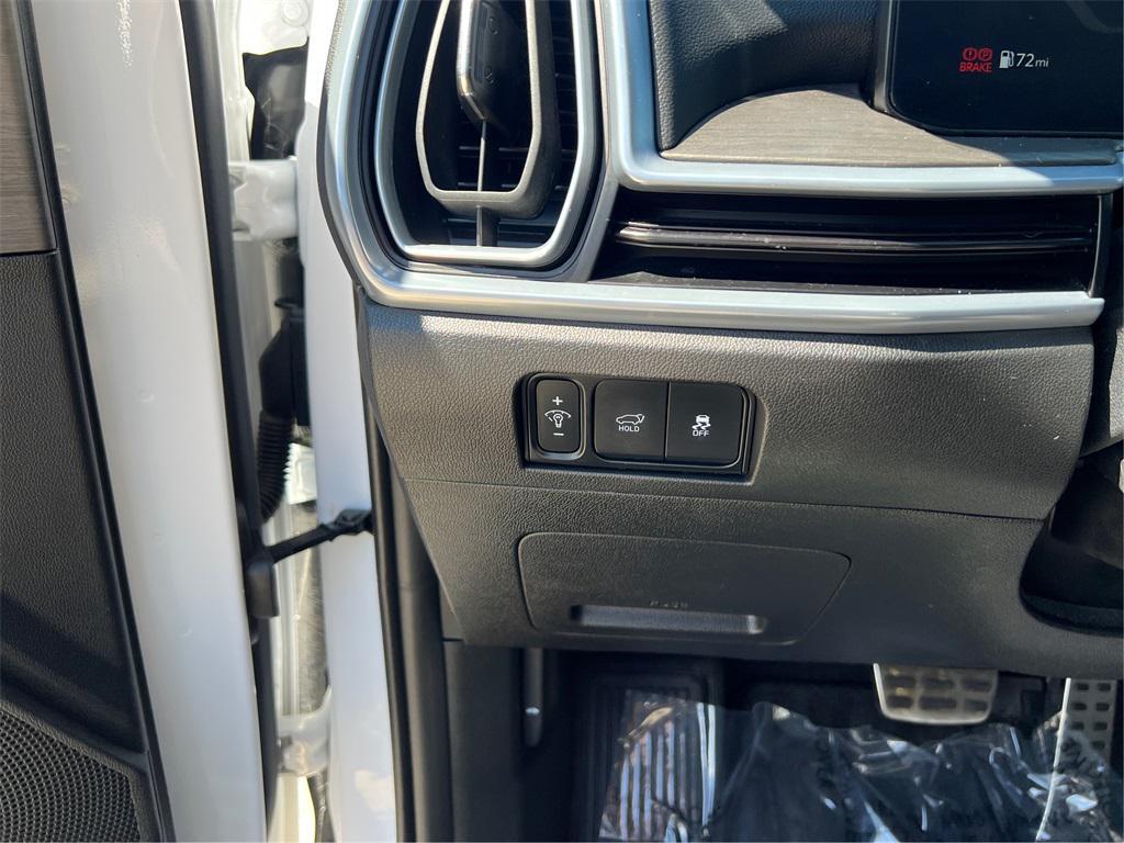 used 2024 Kia Sorento car, priced at $34,309