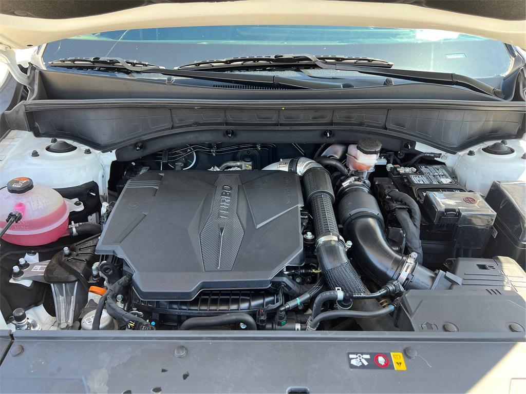 used 2024 Kia Sorento car, priced at $34,309