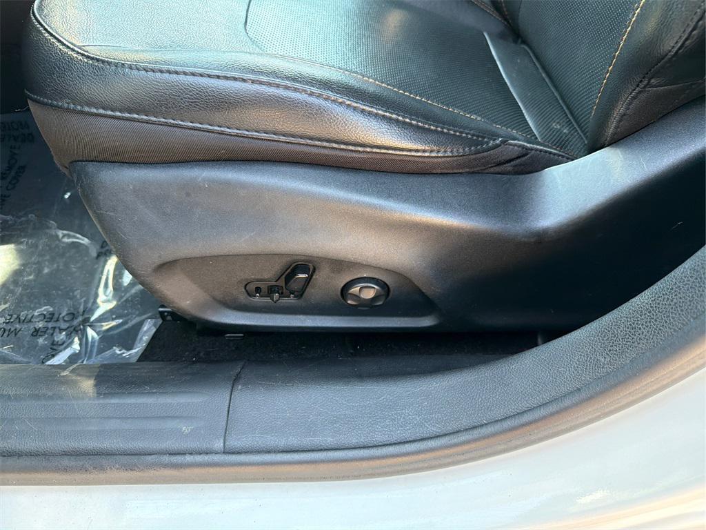 used 2020 Jeep Compass car, priced at $14,821