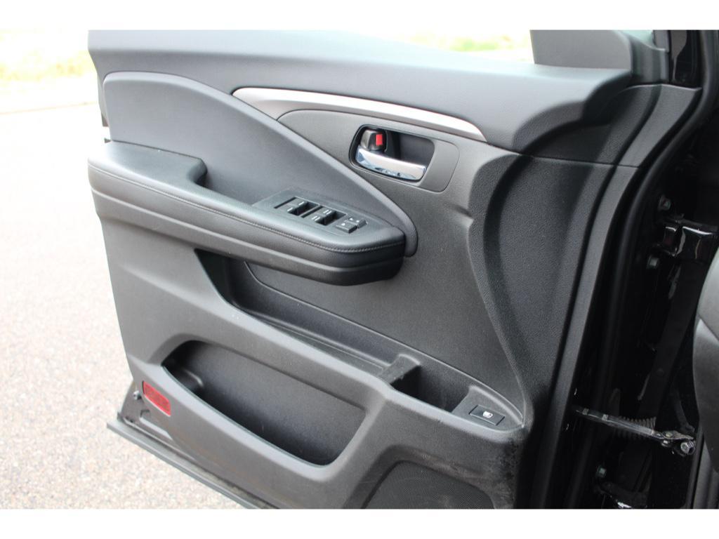 used 2021 Honda Passport car, priced at $25,496