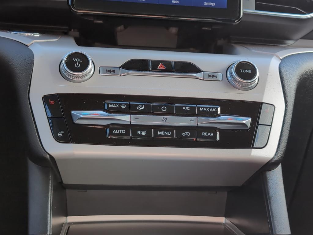 used 2023 Ford Explorer car, priced at $29,286