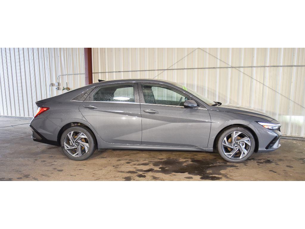 used 2024 Hyundai Elantra car, priced at $25,490