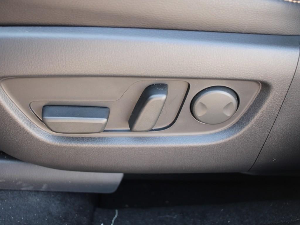 used 2025 Mazda CX-90 car, priced at $35,550