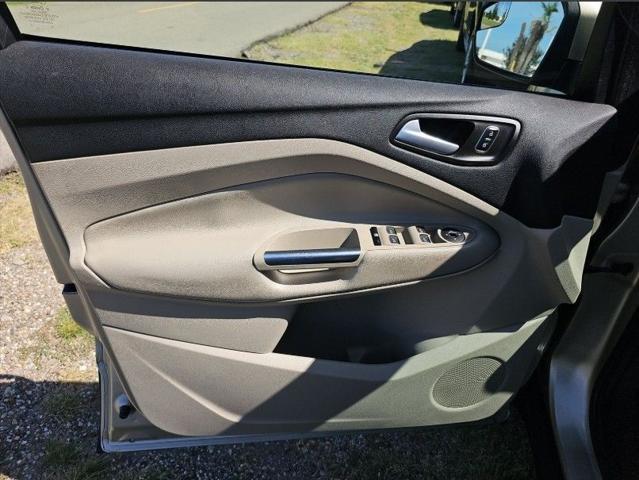 used 2017 Ford Escape car, priced at $8,498