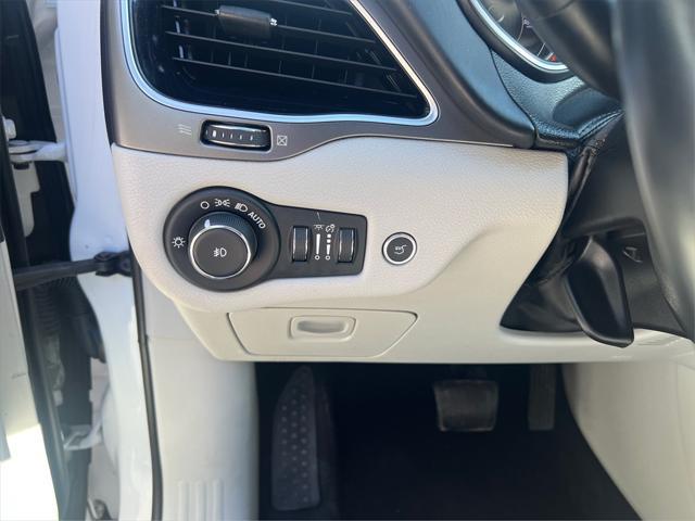 used 2019 Jeep Cherokee car, priced at $17,498
