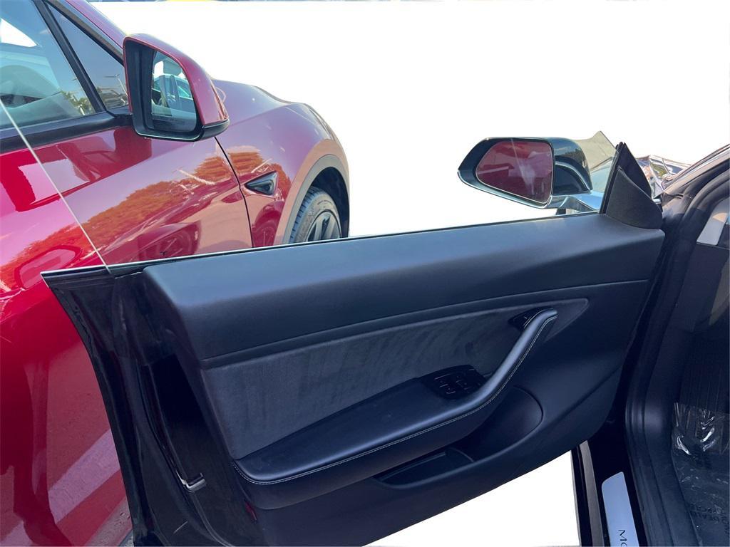 used 2018 Tesla Model 3 car, priced at $21,404