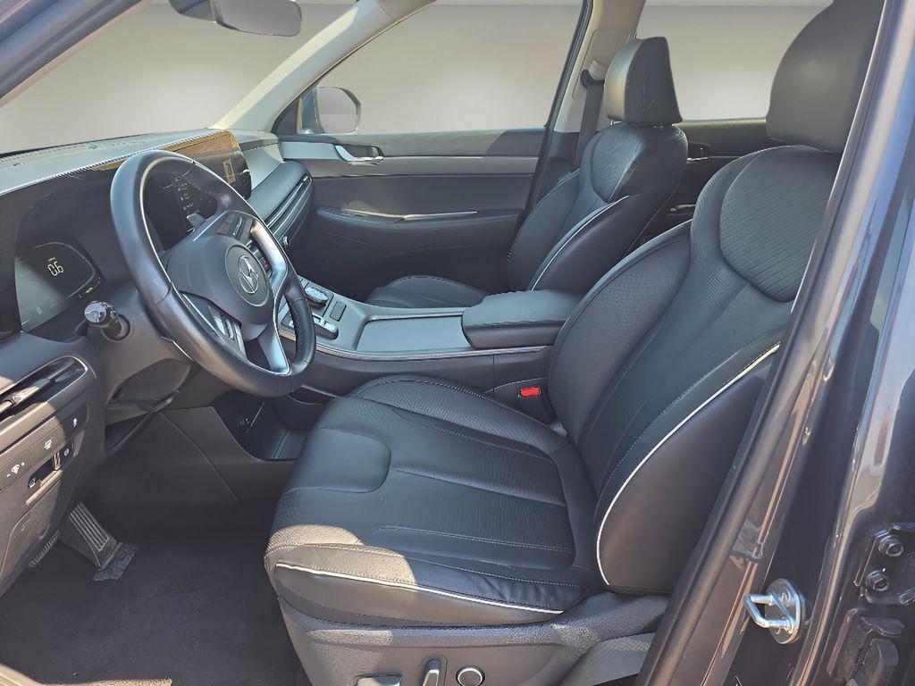 used 2024 Hyundai Palisade car, priced at $34,492