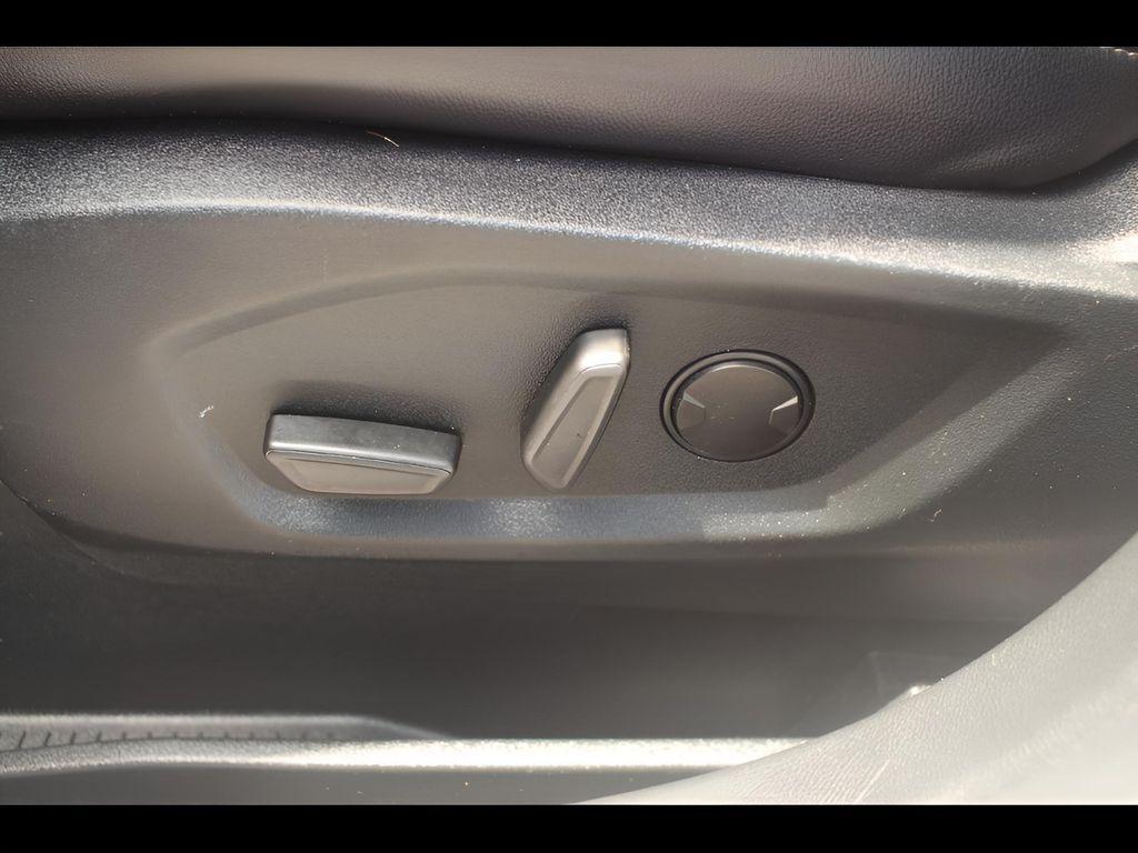 used 2020 Ford Edge car, priced at $18,425