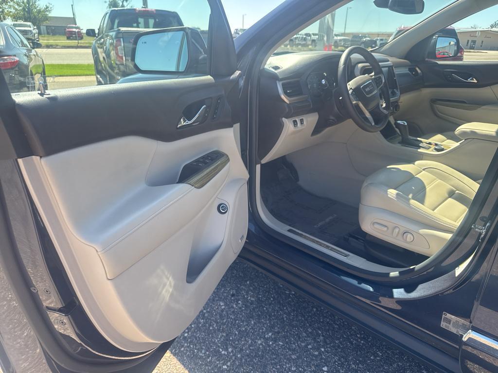 used 2018 GMC Acadia car, priced at $26,095