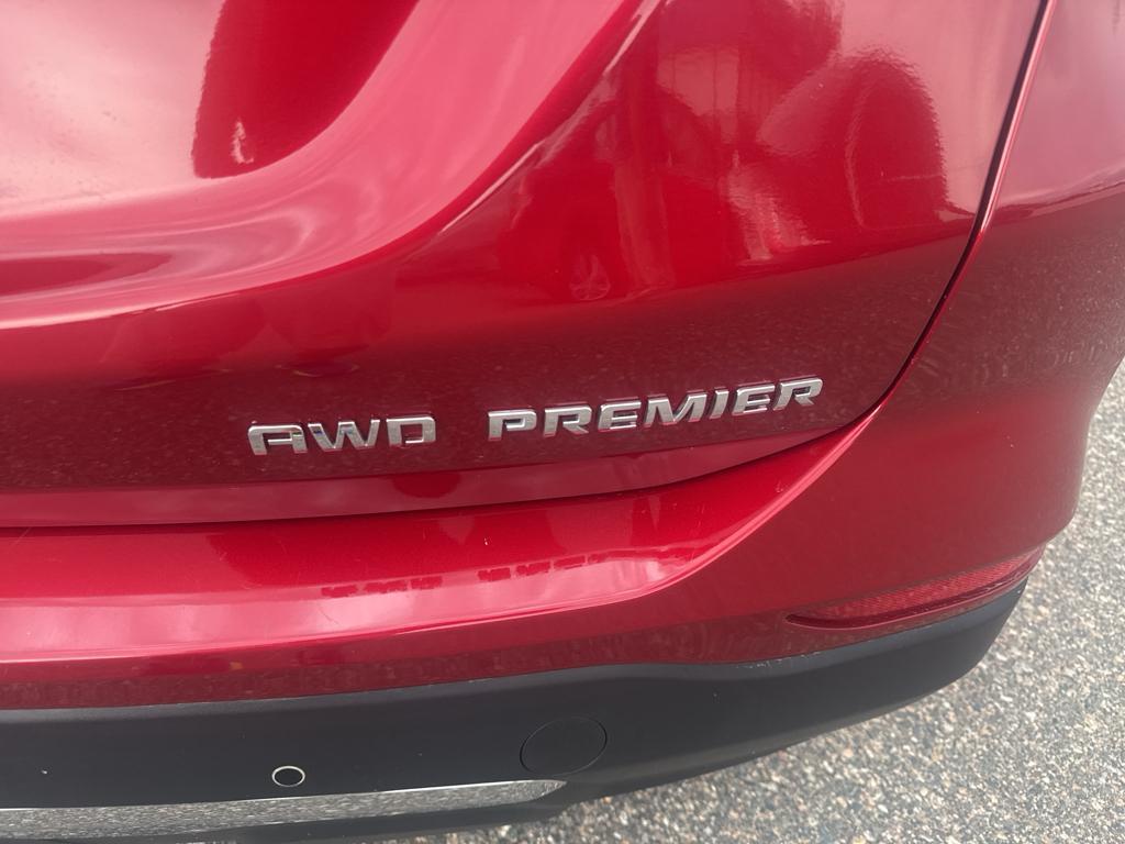 used 2023 Chevrolet Equinox car, priced at $26,895