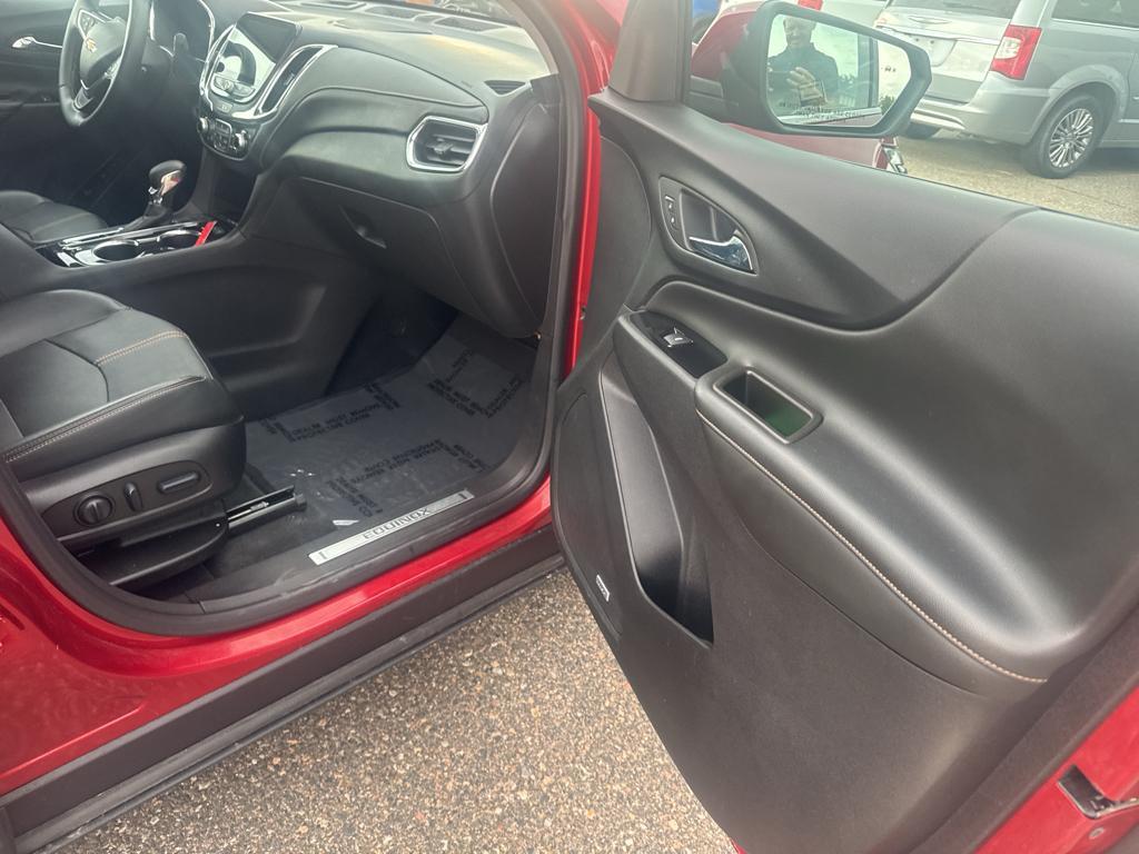 used 2023 Chevrolet Equinox car, priced at $26,895