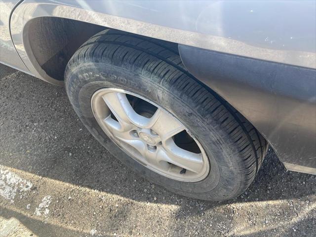 used 2005 Kia Sportage car, priced at $3,393