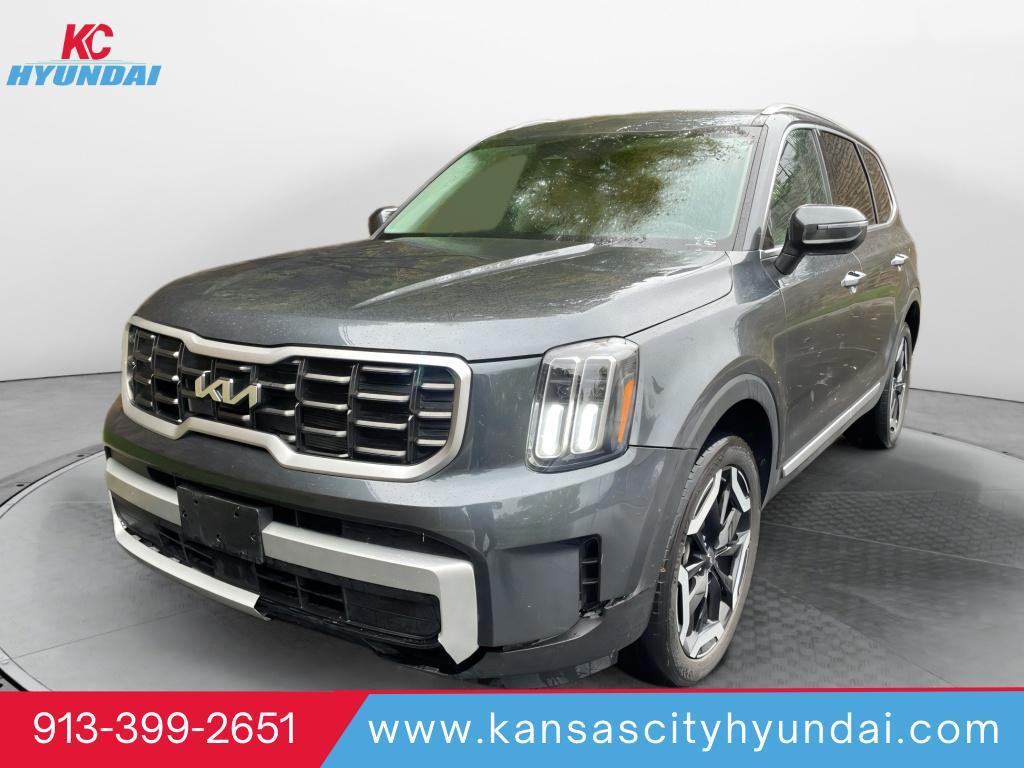 used 2023 Kia Telluride car, priced at $30,459