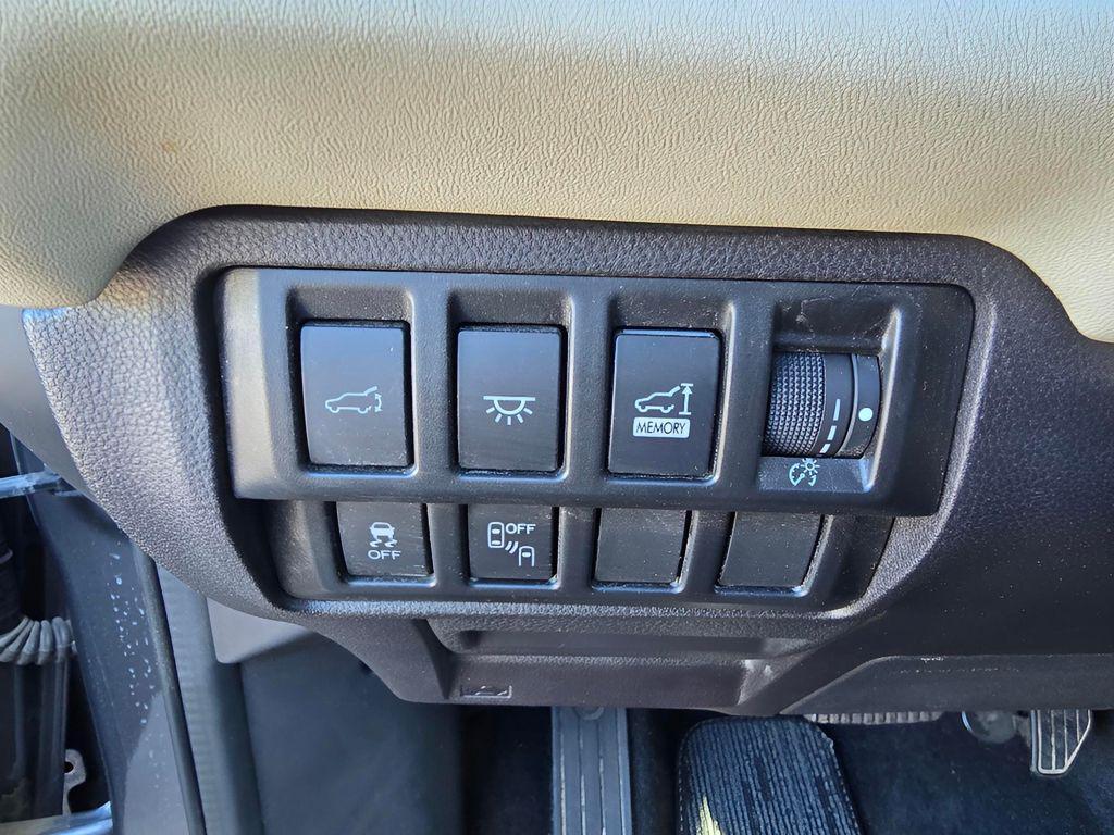 used 2022 Subaru Ascent car, priced at $27,491