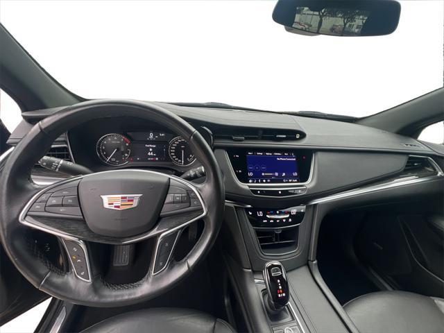 used 2021 Cadillac XT5 car, priced at $27,666