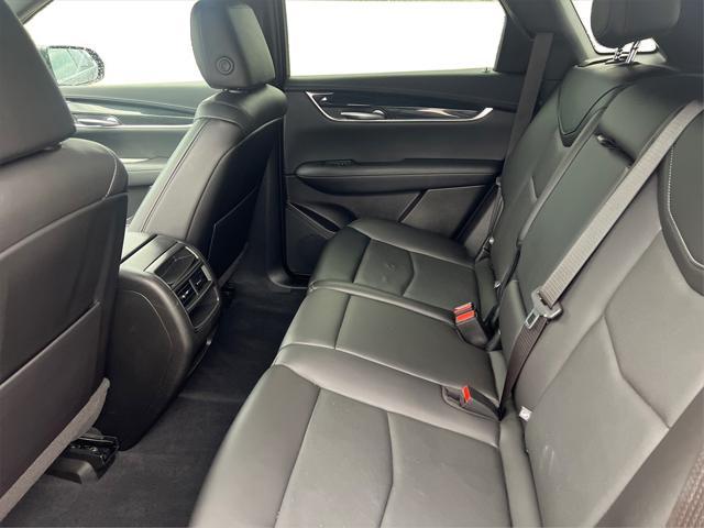 used 2021 Cadillac XT5 car, priced at $27,666
