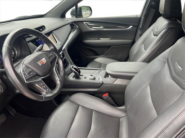 used 2021 Cadillac XT5 car, priced at $27,666