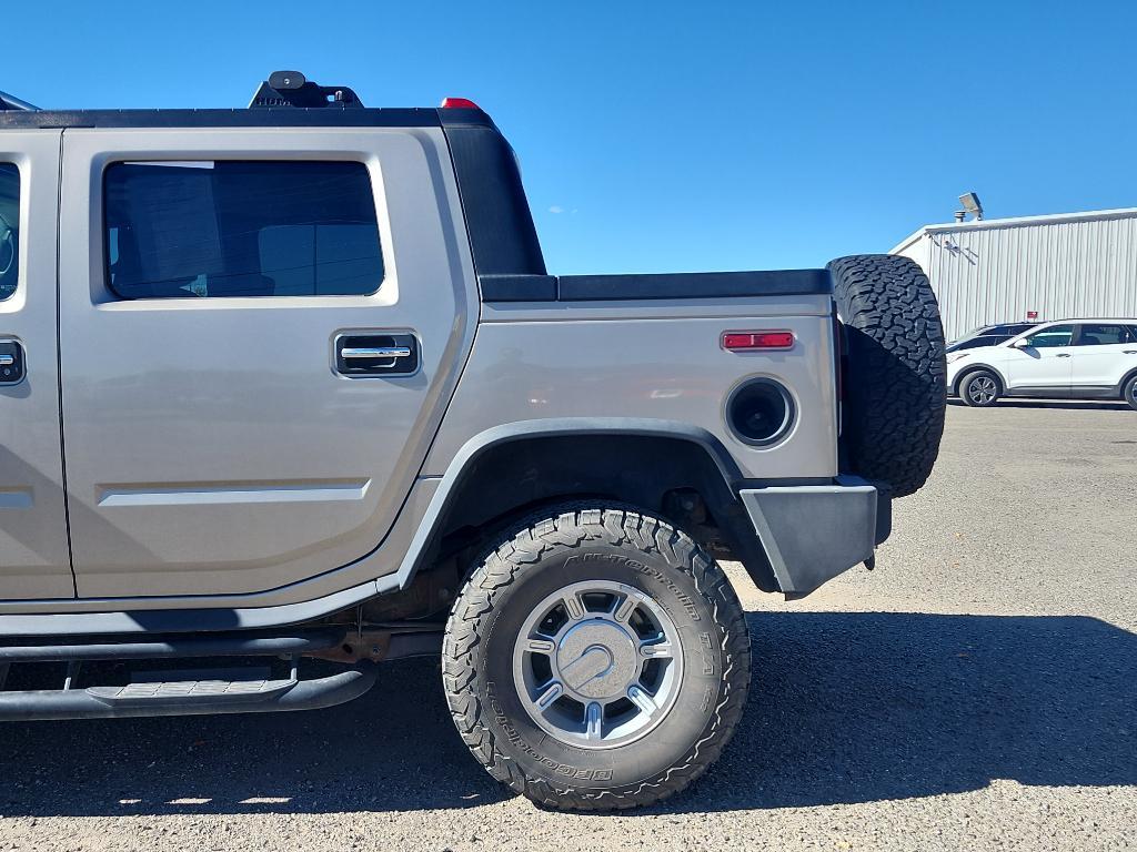 used 2005 Hummer H2 car, priced at $35,499