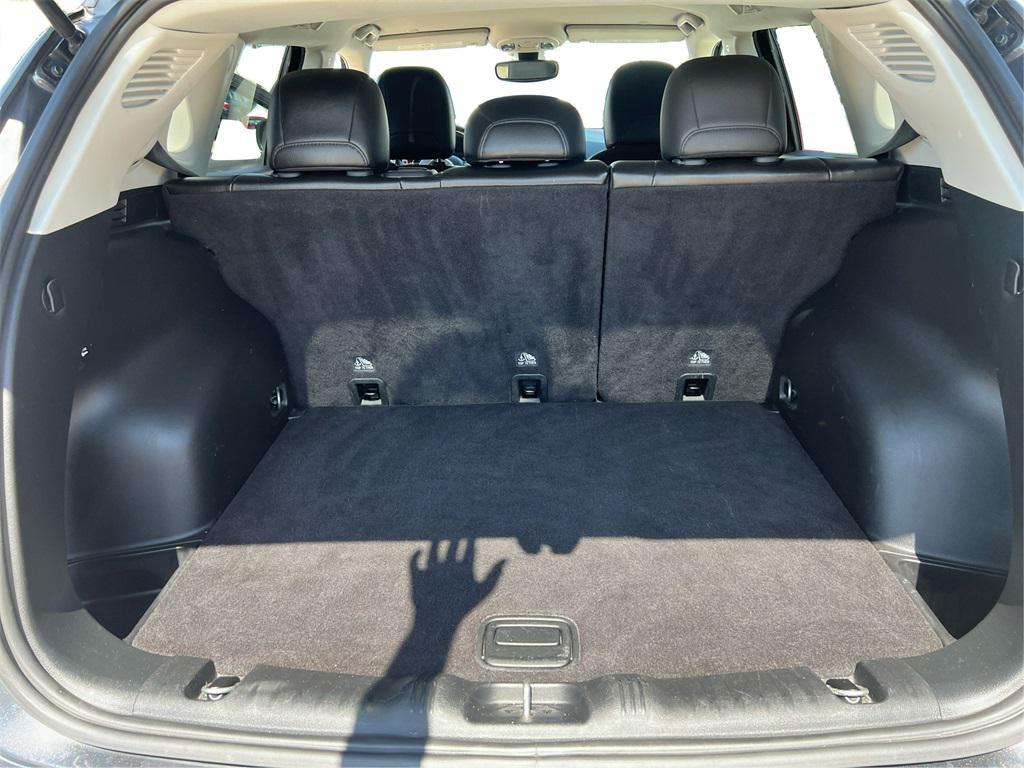 used 2020 Jeep Compass car, priced at $17,464