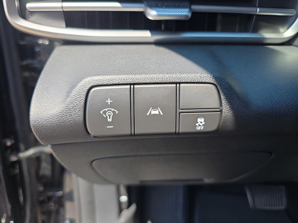 used 2022 Hyundai Elantra car, priced at $18,797