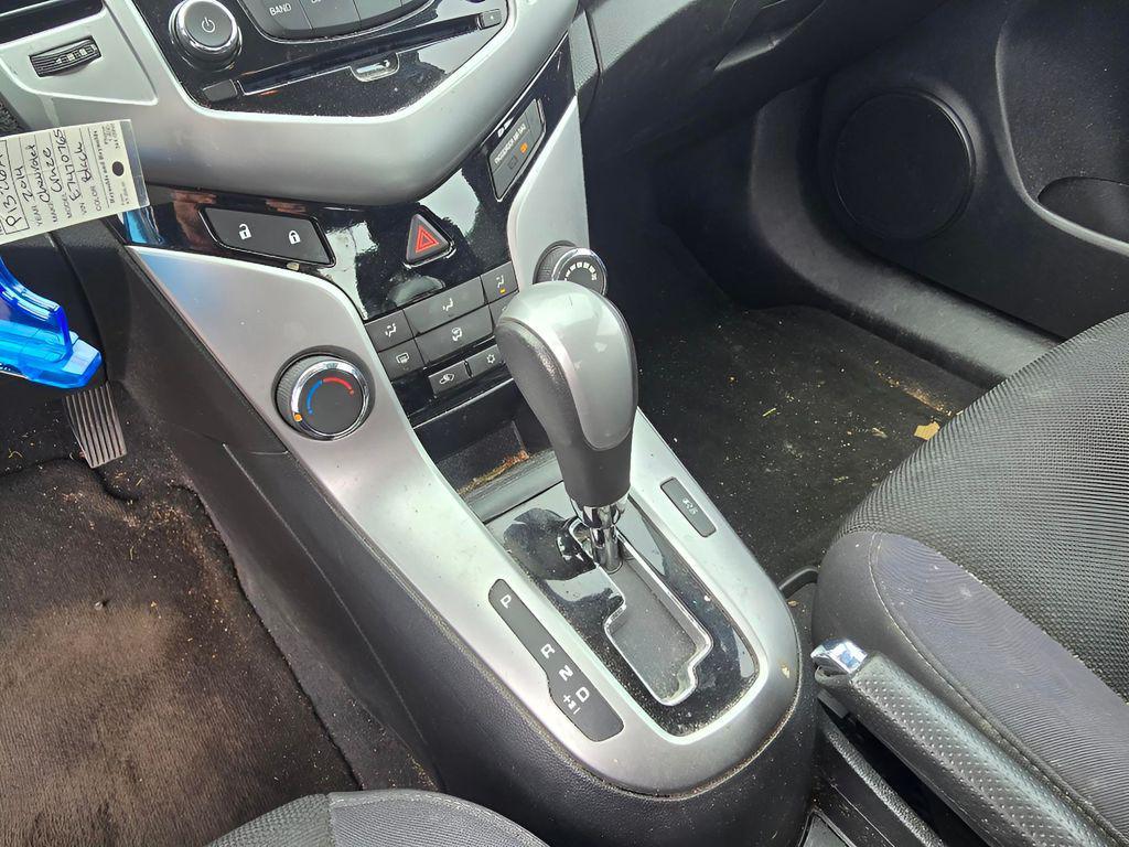 used 2014 Chevrolet Cruze car, priced at $9,249