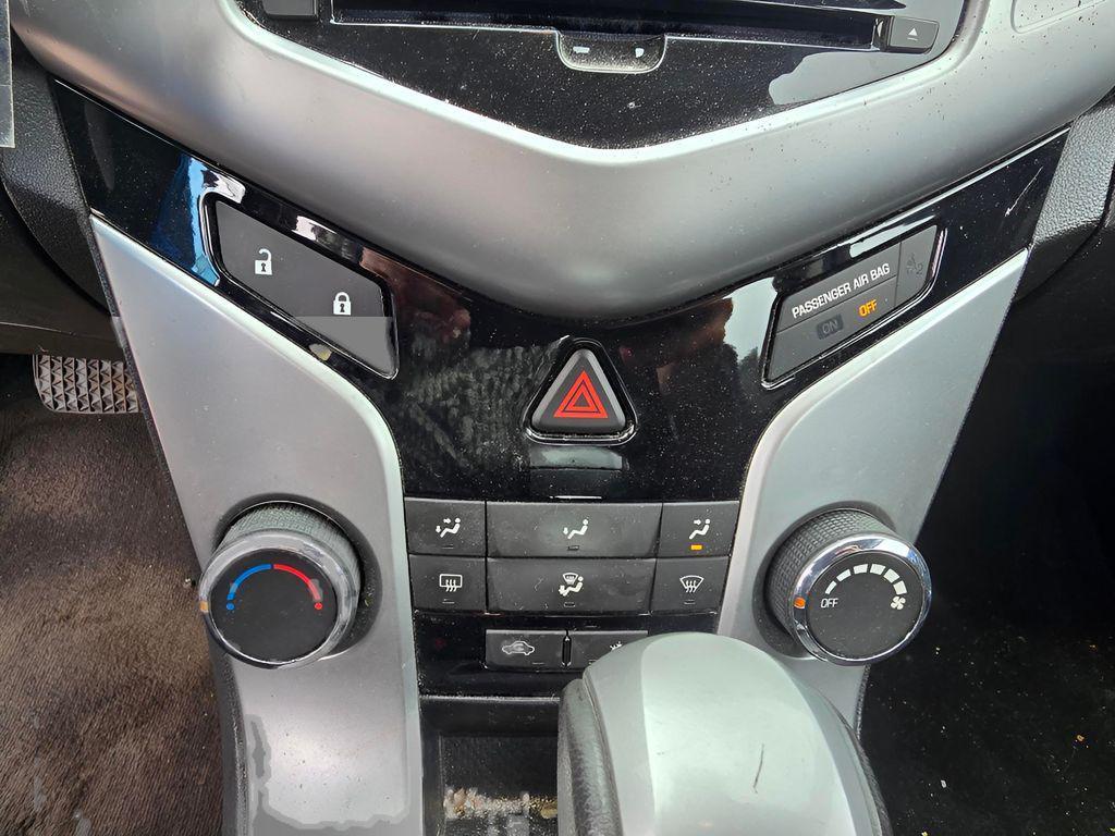 used 2014 Chevrolet Cruze car, priced at $9,249