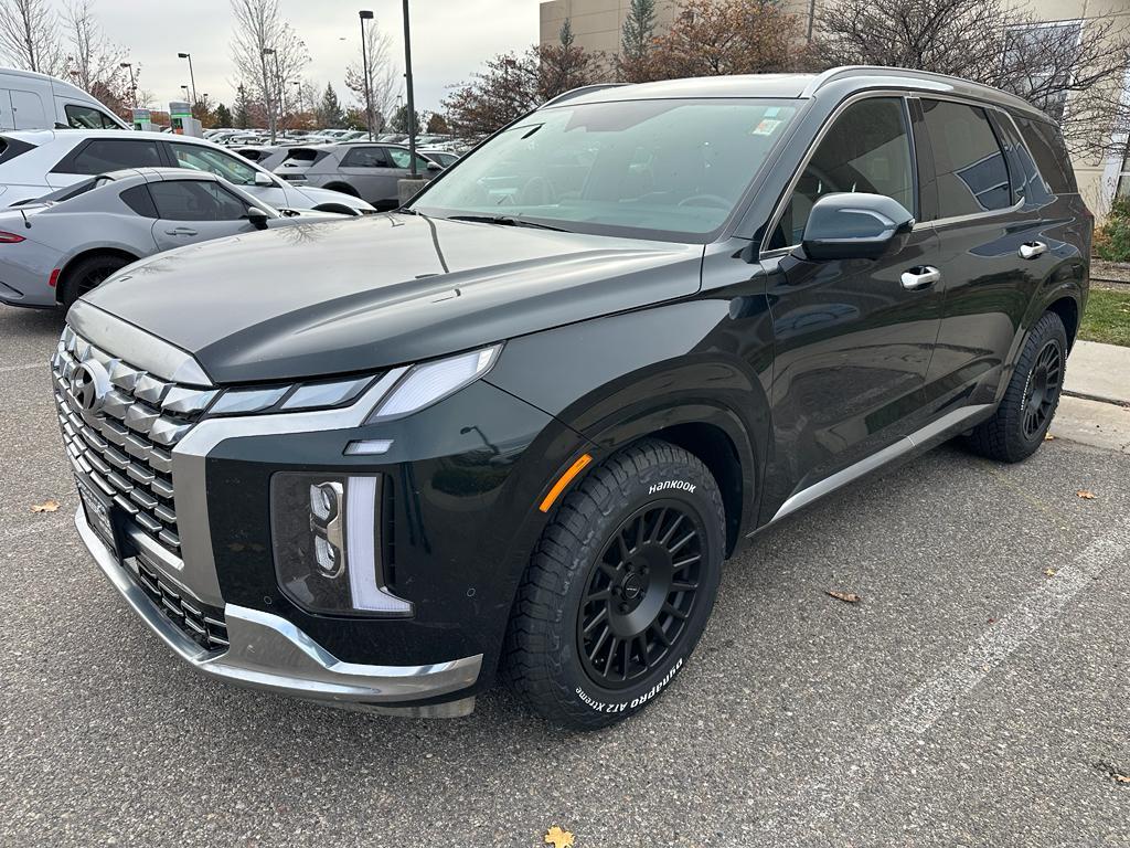 used 2024 Hyundai Palisade car, priced at $40,490