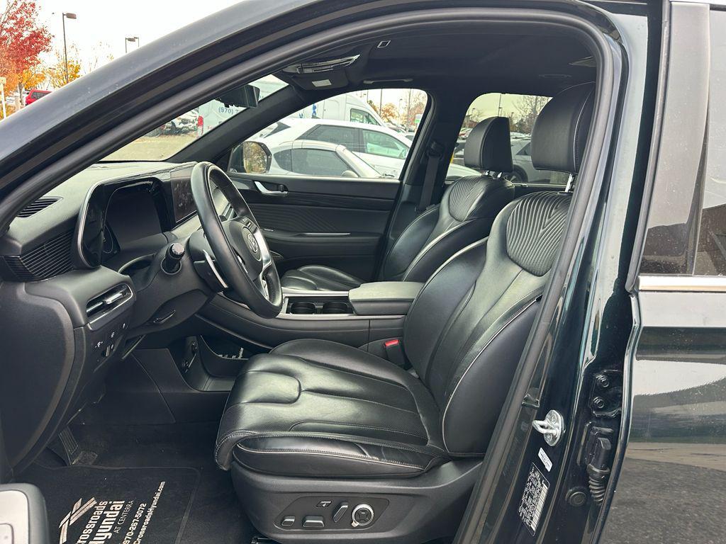 used 2024 Hyundai Palisade car, priced at $39,490