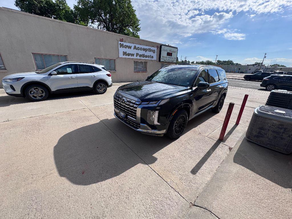 used 2024 Hyundai Palisade car, priced at $42,006
