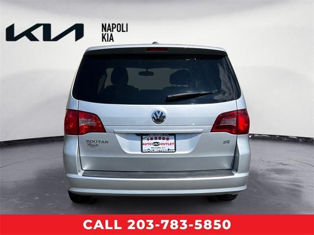 used 2009 Volkswagen Routan car, priced at $7,942