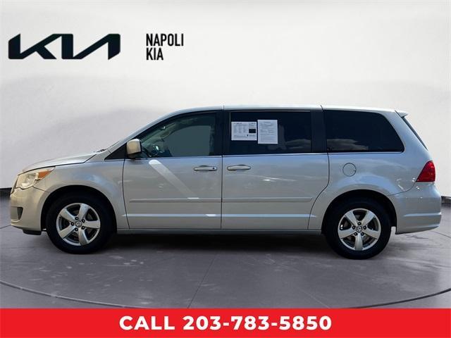 used 2009 Volkswagen Routan car, priced at $7,942