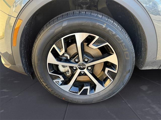 used 2025 Kia Sportage Hybrid car, priced at $29,874