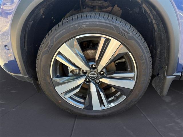 used 2022 Nissan Rogue car, priced at $26,784