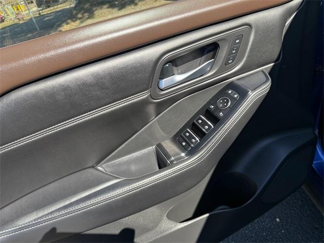 used 2022 Nissan Rogue car, priced at $26,784