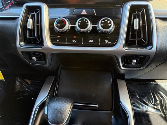 used 2022 Kia Sorento car, priced at $23,200