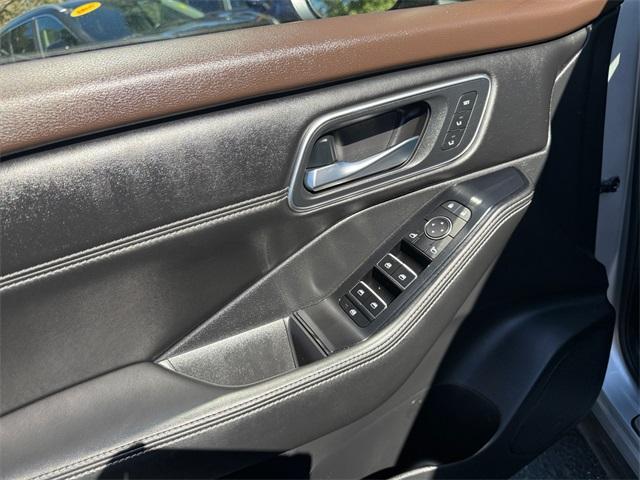 used 2022 Nissan Rogue car, priced at $27,900