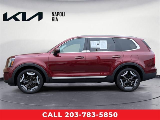 used 2023 Kia Telluride car, priced at $37,777