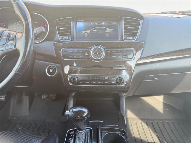 used 2014 Kia Cadenza car, priced at $11,875