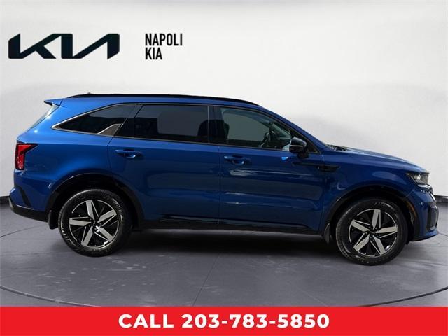 used 2022 Kia Sorento car, priced at $21,988