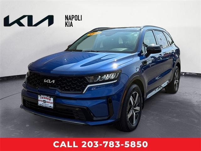 used 2022 Kia Sorento car, priced at $21,988