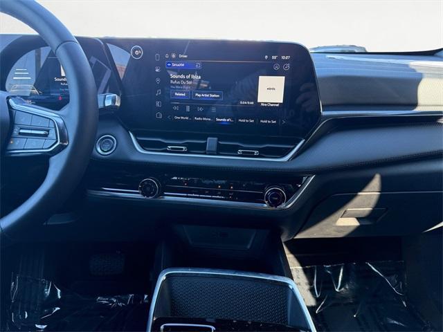 used 2026 Chevrolet Equinox car, priced at $31,850