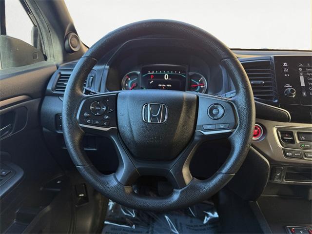 used 2022 Honda Pilot car, priced at $29,996