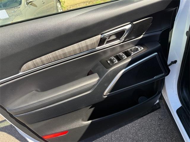 used 2024 Kia Telluride car, priced at $45,800