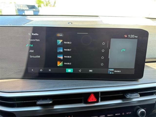 used 2024 Kia Sorento car, priced at $37,650