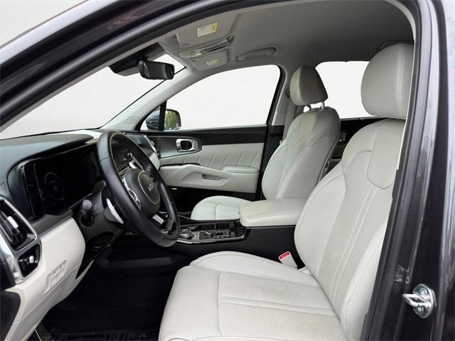 used 2023 Kia Sorento Hybrid car, priced at $33,997