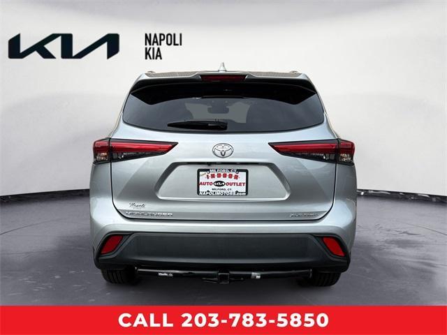 used 2021 Toyota Highlander car, priced at $34,750