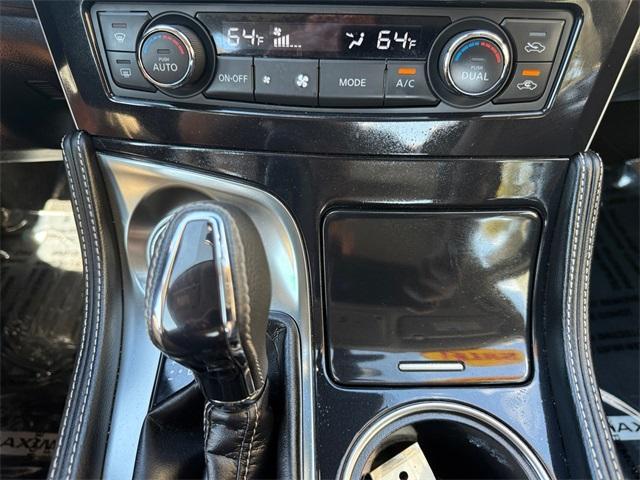 used 2023 Nissan Maxima car, priced at $35,977