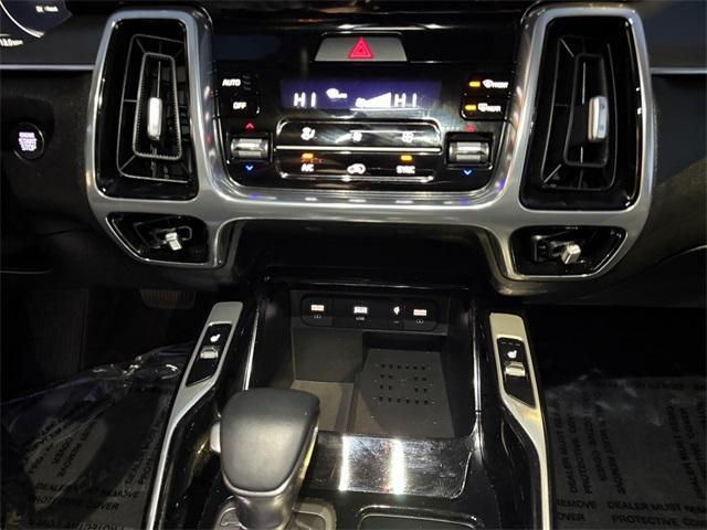used 2023 Kia Sorento car, priced at $32,500